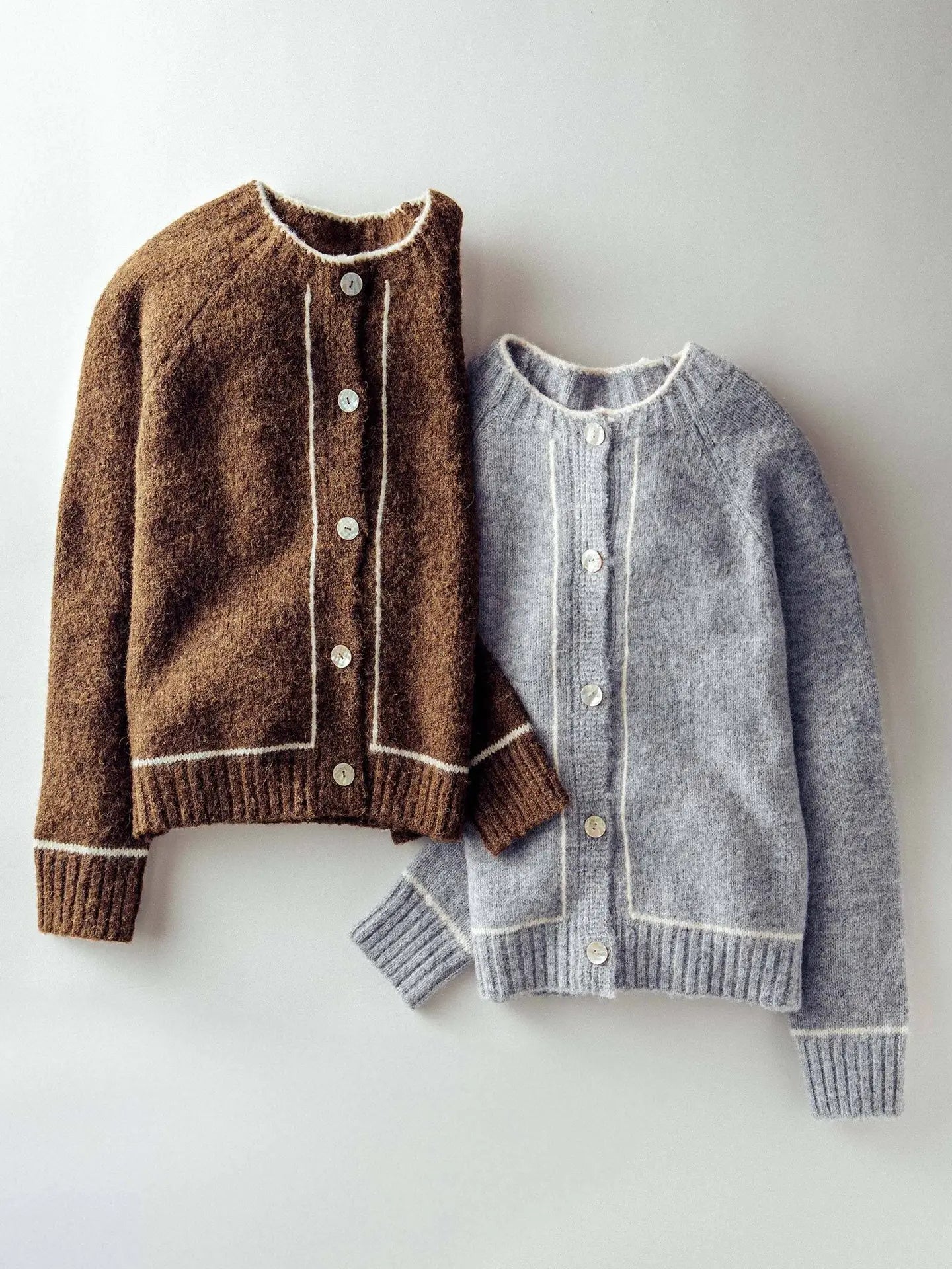 Urban Daizy Contrast Trim Button Cardigan (Various Colors)