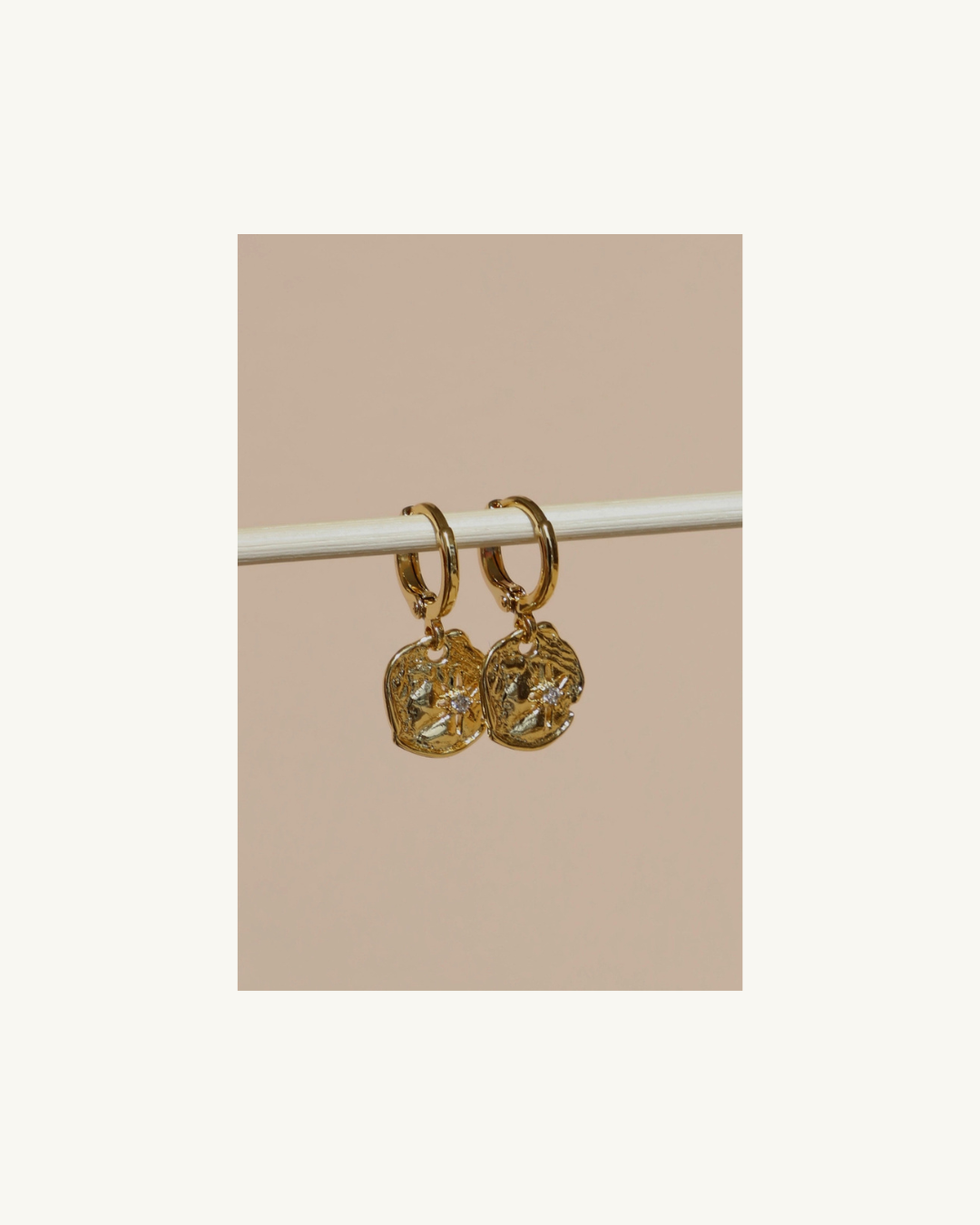 Katie Waltman Vega Star Huggies