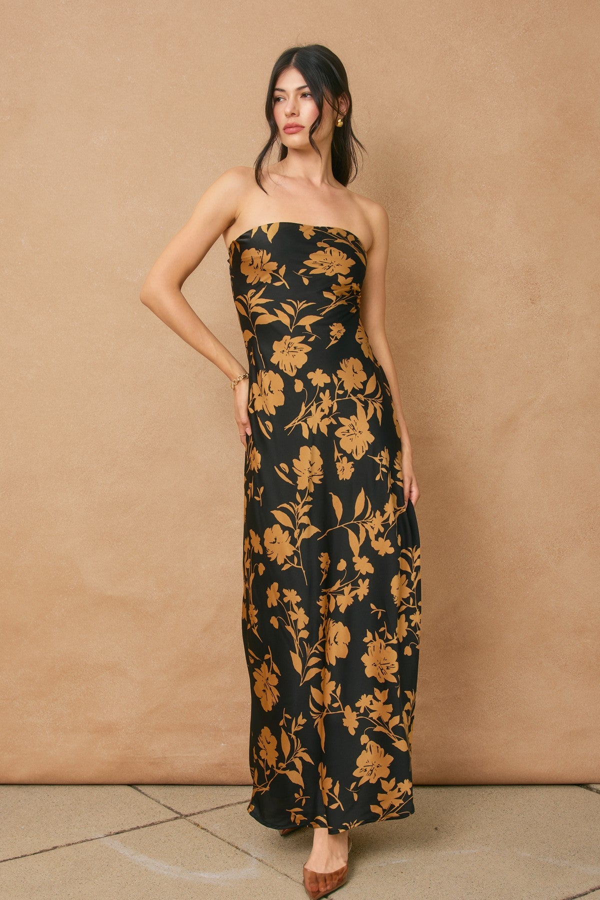 Dress Forum Undeniable Icon Strapless Bias-Cut Maxi Dress