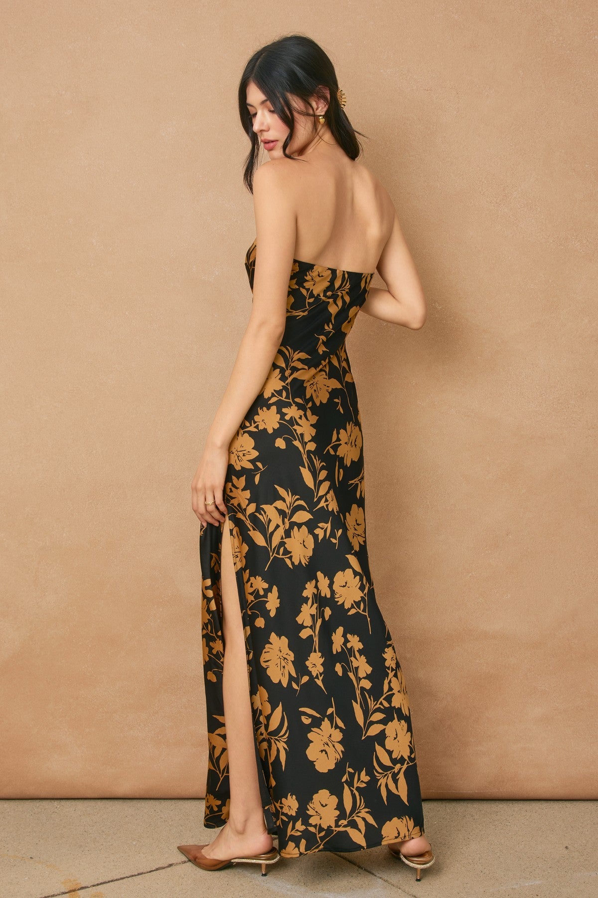 Dress Forum Undeniable Icon Strapless Bias-Cut Maxi Dress