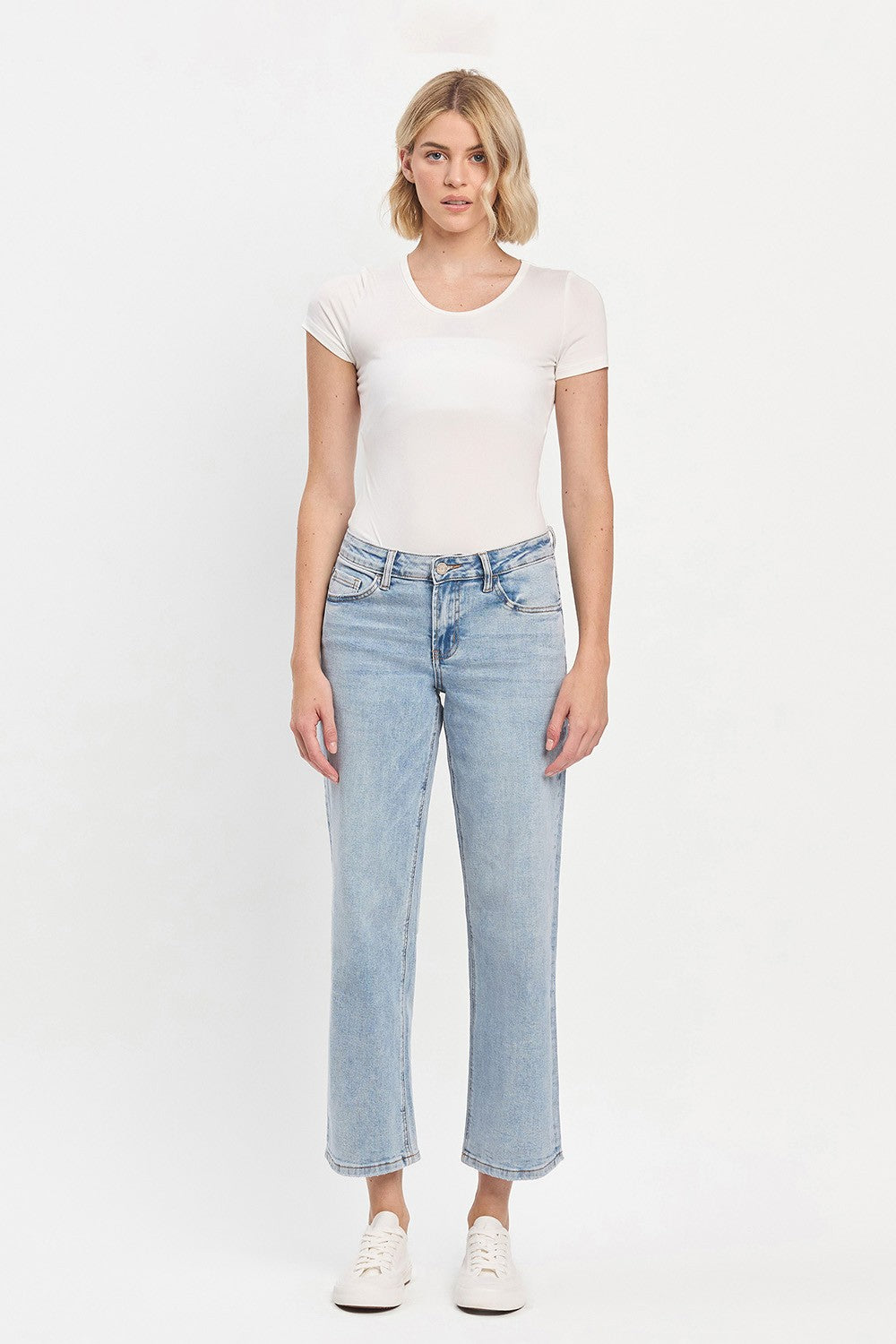 Vervet Mid Rise Light Wash Dad Jeans