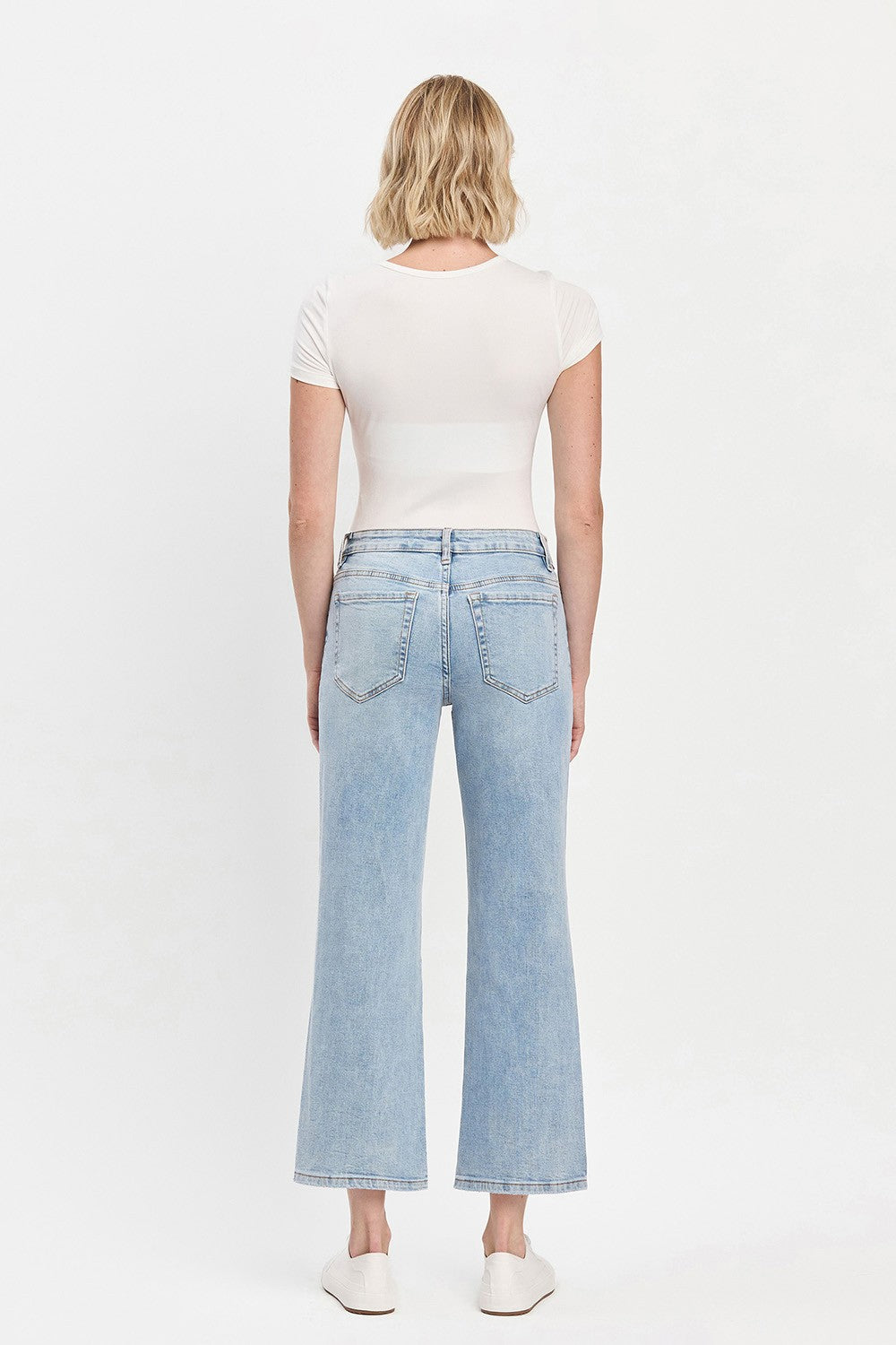 Vervet Mid Rise Light Wash Dad Jeans