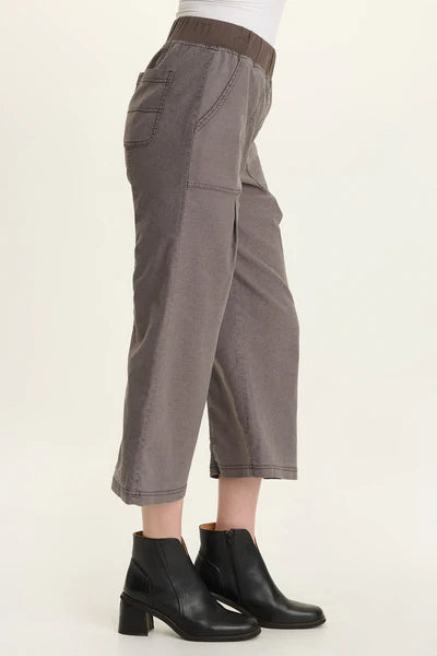 Wearables Eileen Twill Wide-Leg Crop Pant
