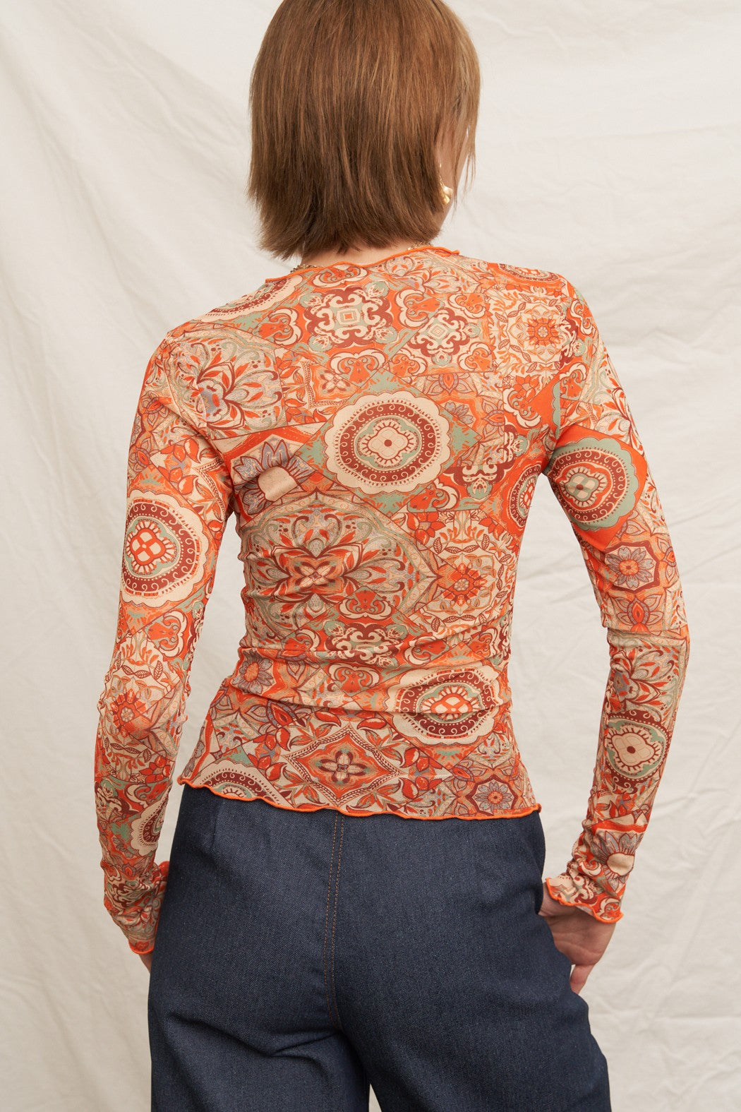 En Crème Long Sleeve Mesh Printed Top