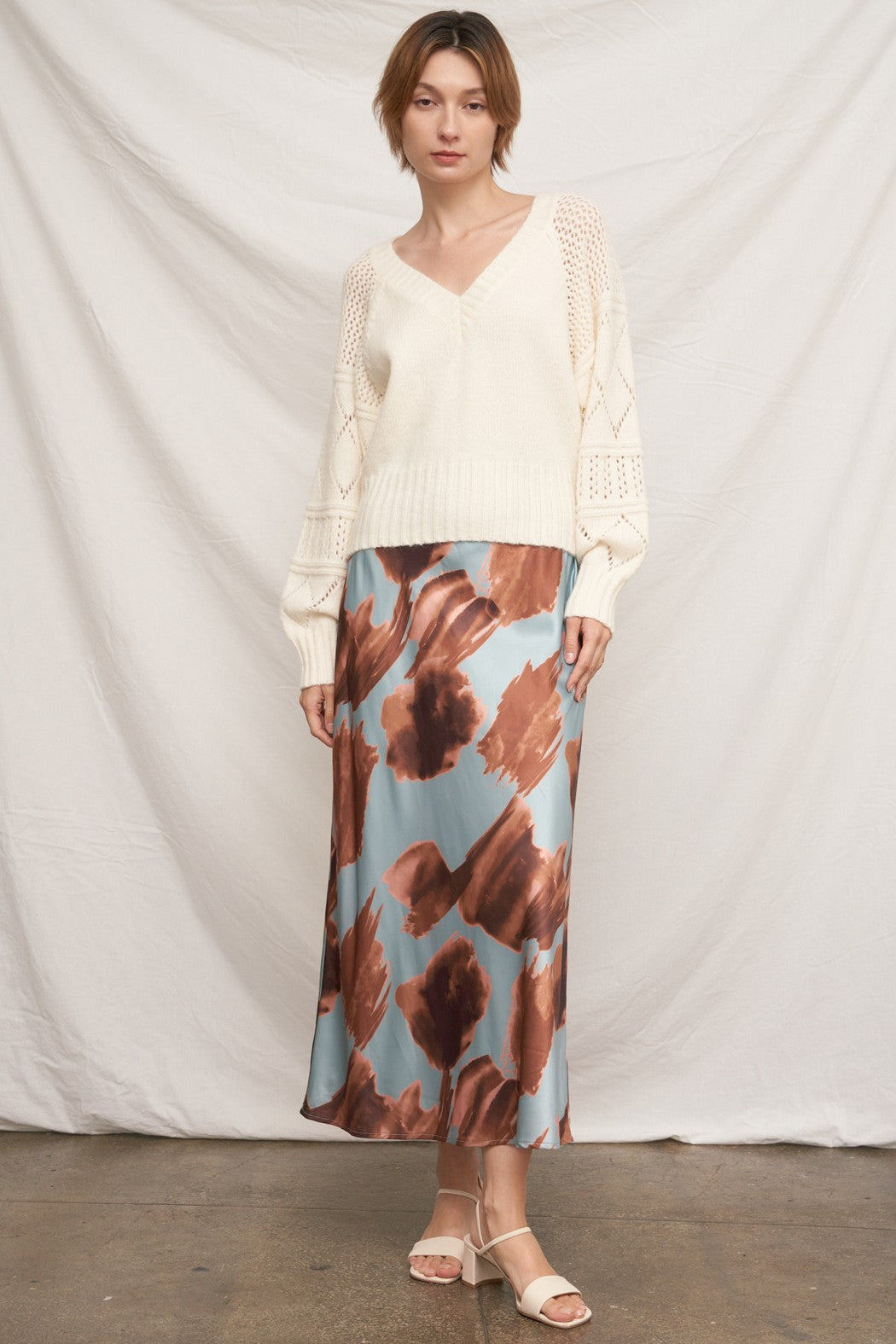 En Crème Floral Print Satin Maxi Skirt