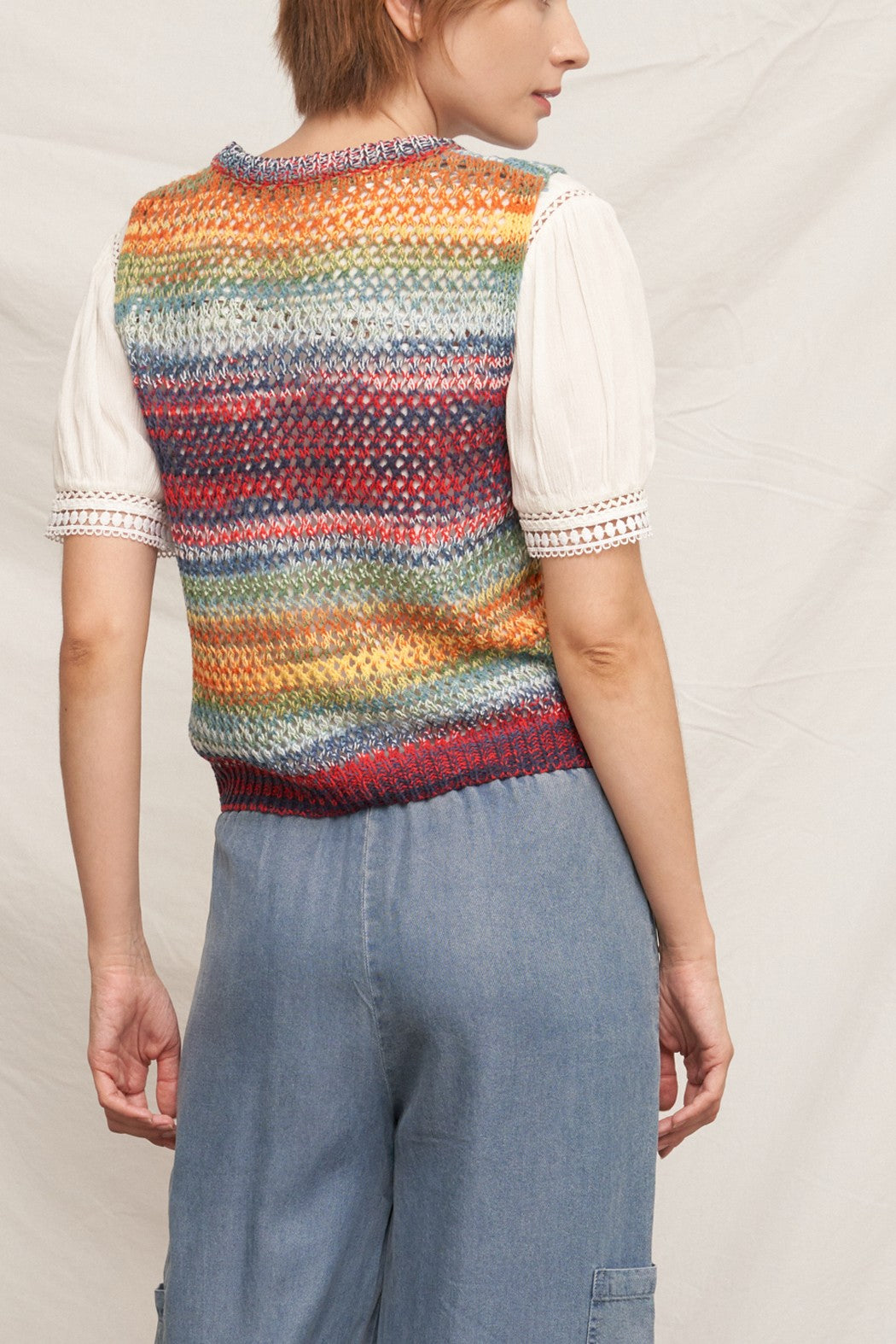 En Crème Multicolor Sleeveless Knit Sweater Top