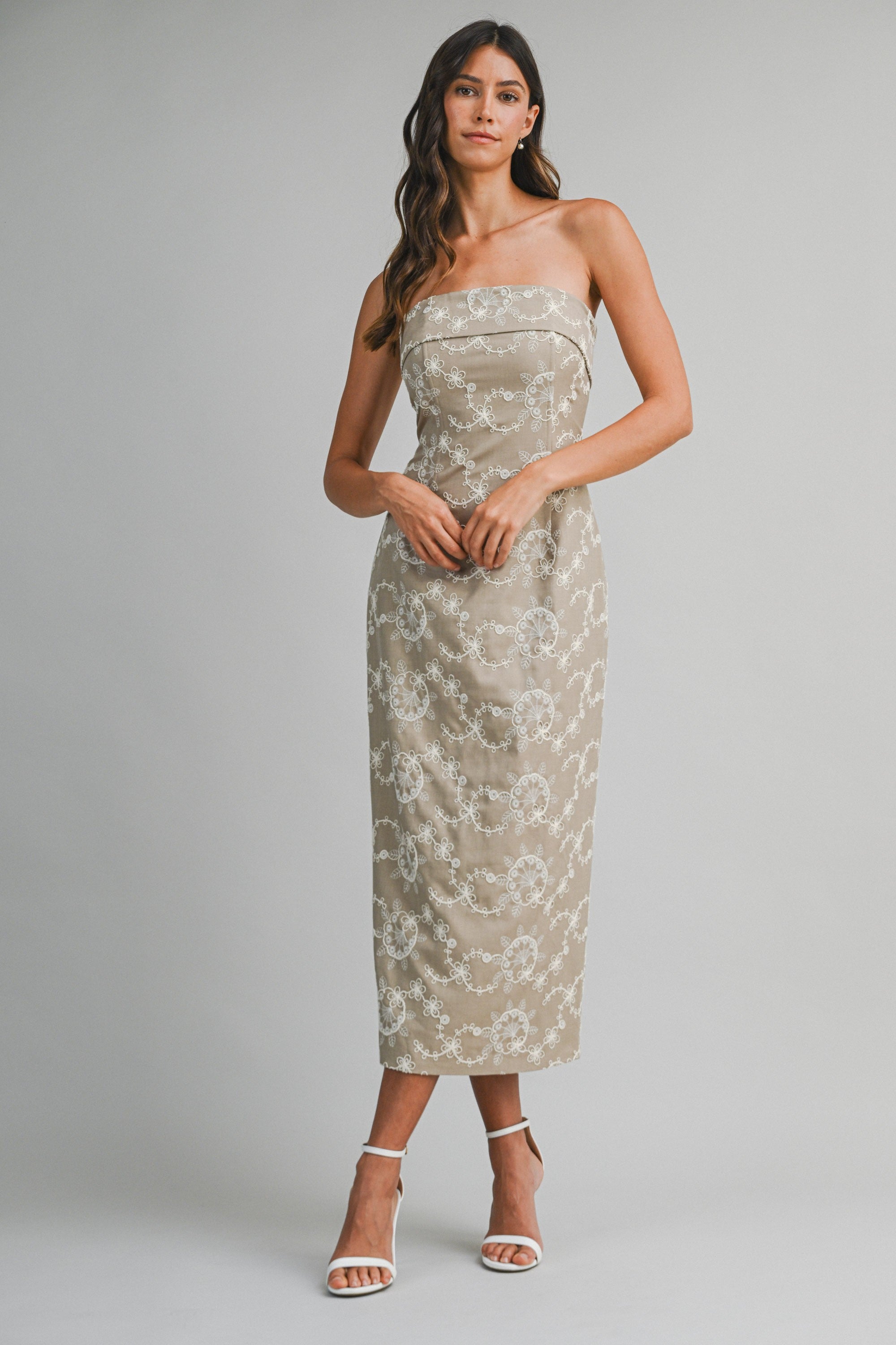 Mable Floral Embroidered Strapless Bodycon Tube Dress