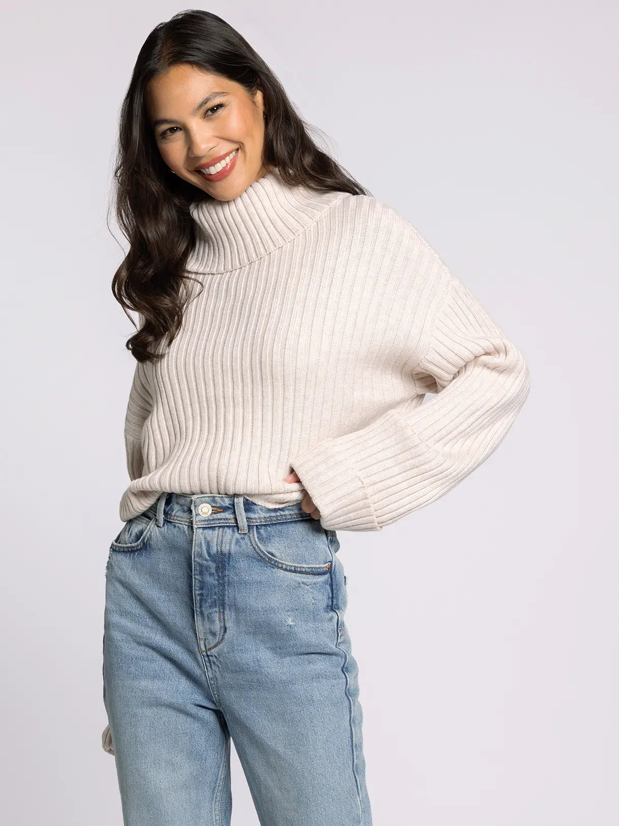 Weekend LA Bone turtleneck sweater