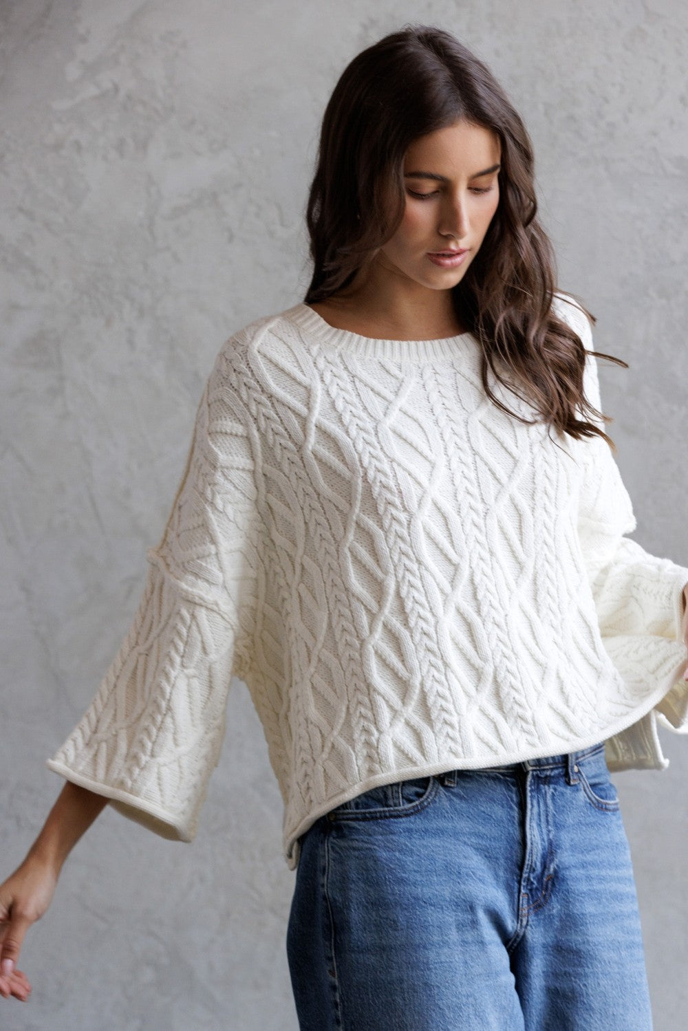 Storia Cable Knit Cropped Sweater
