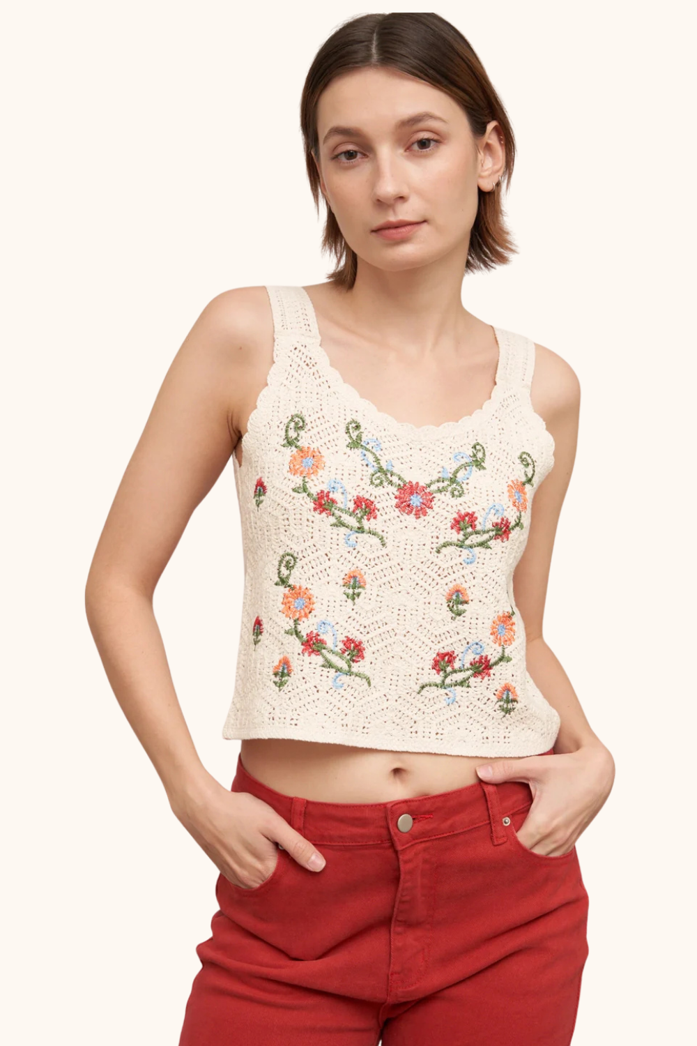 En Crème Sleeveless Floral Embroidered Crochet Cropped Top