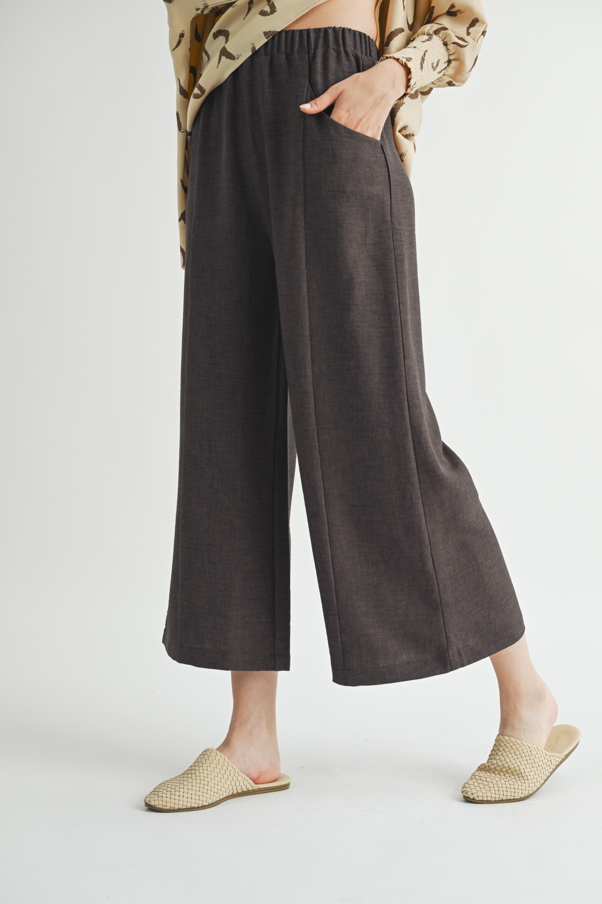 Fun2Fun Texture Pocket Detail Pants