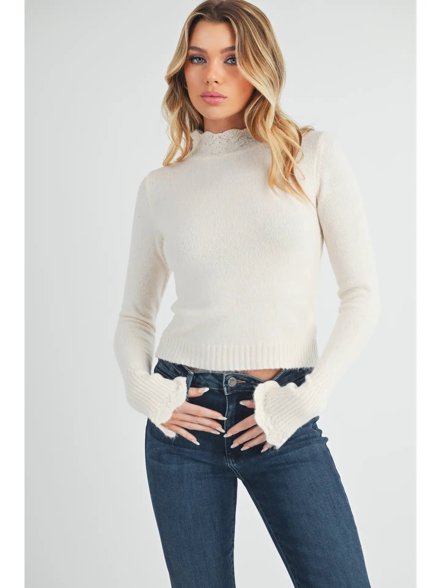 Aemi+Co Mea Sweater