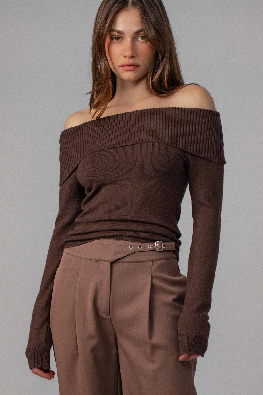 Urban Daizy Ribbed Off-Shoulder Sweater (Various Colors)
