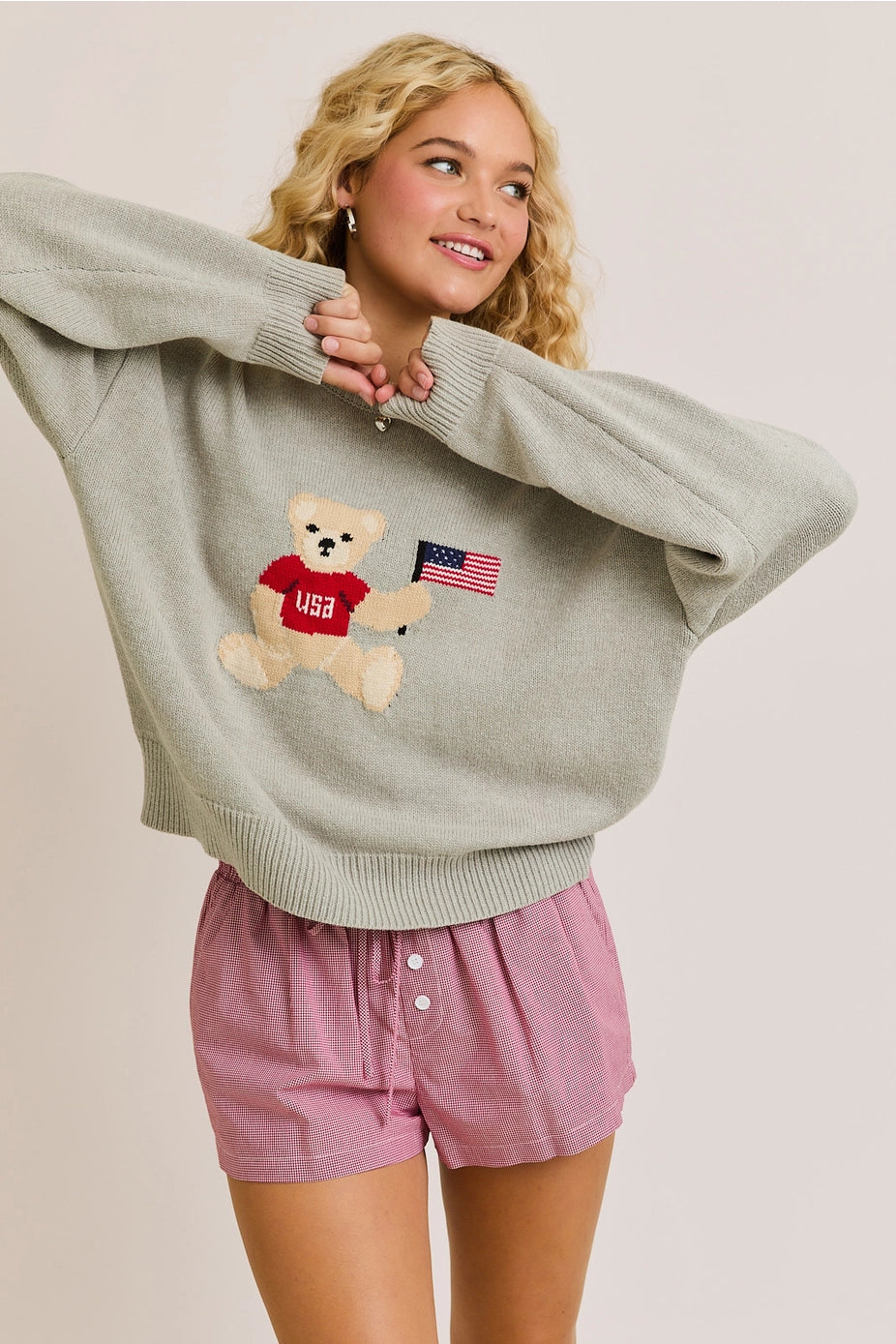 LE LIS Teddy Bear USA Flag Sweater