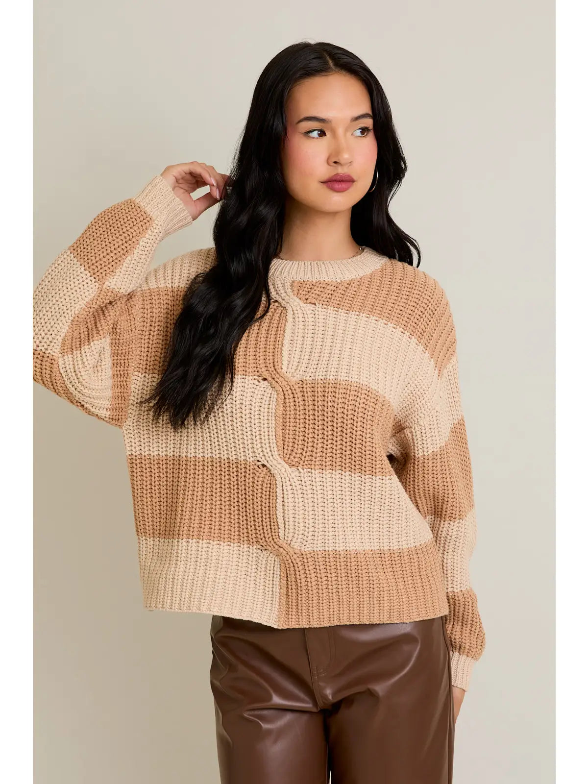Le Lis Round Neck Boxy Sweater Top