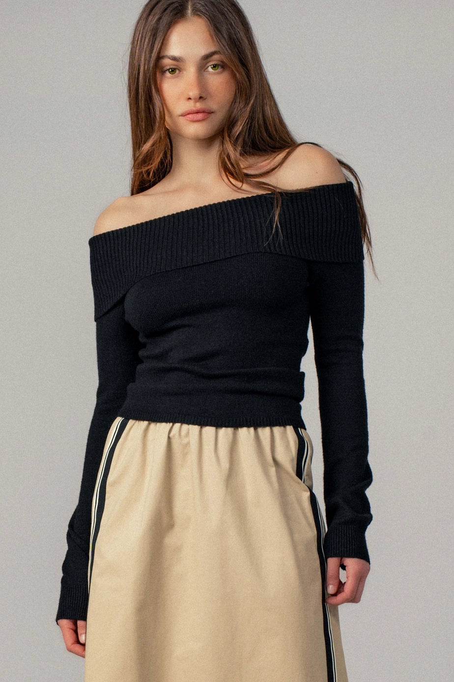 Urban Daizy Ribbed Off-Shoulder Sweater (Various Colors)
