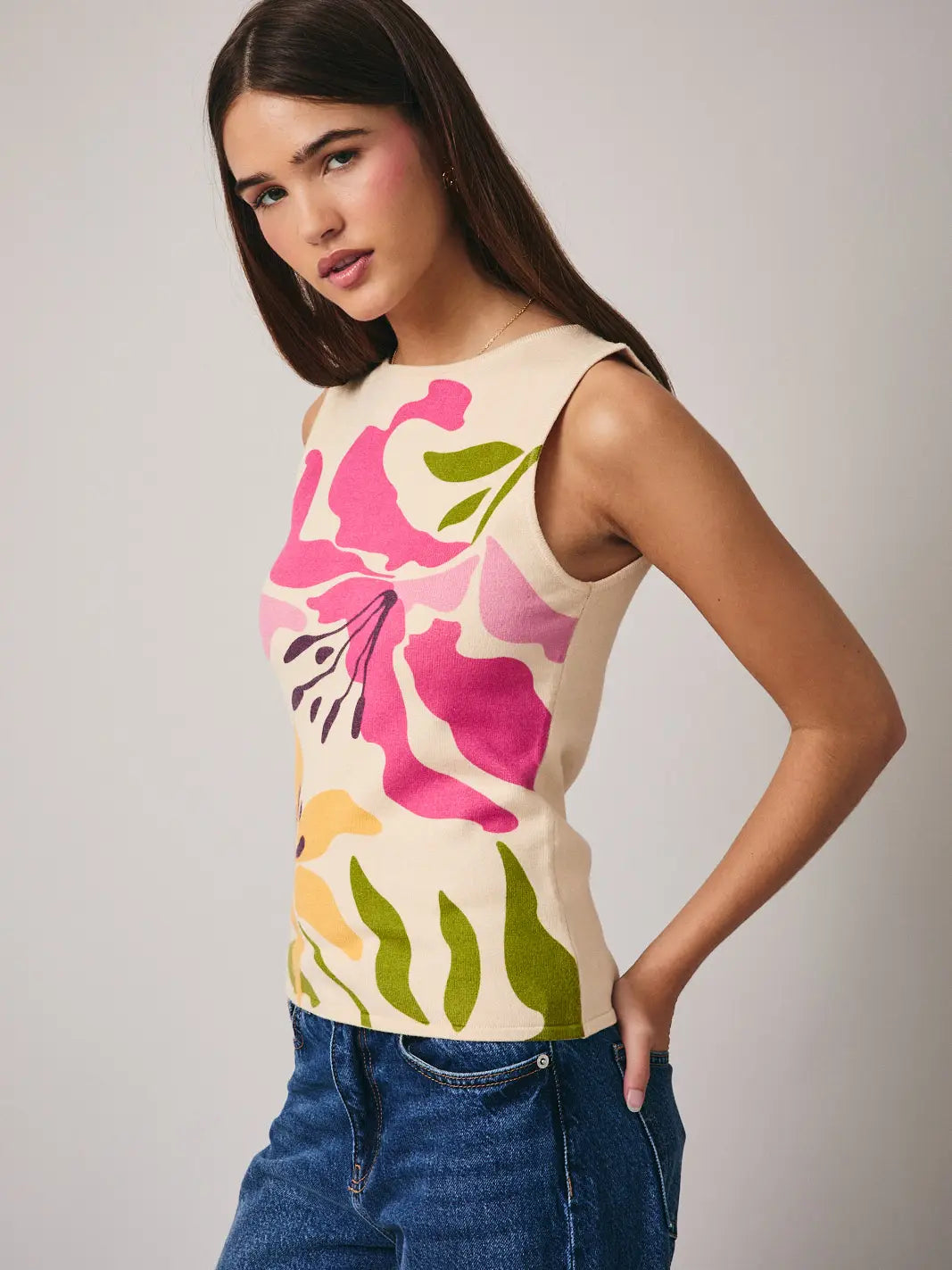 Sunday Edition Boat Neck Sleeveless Tropical Printed Top