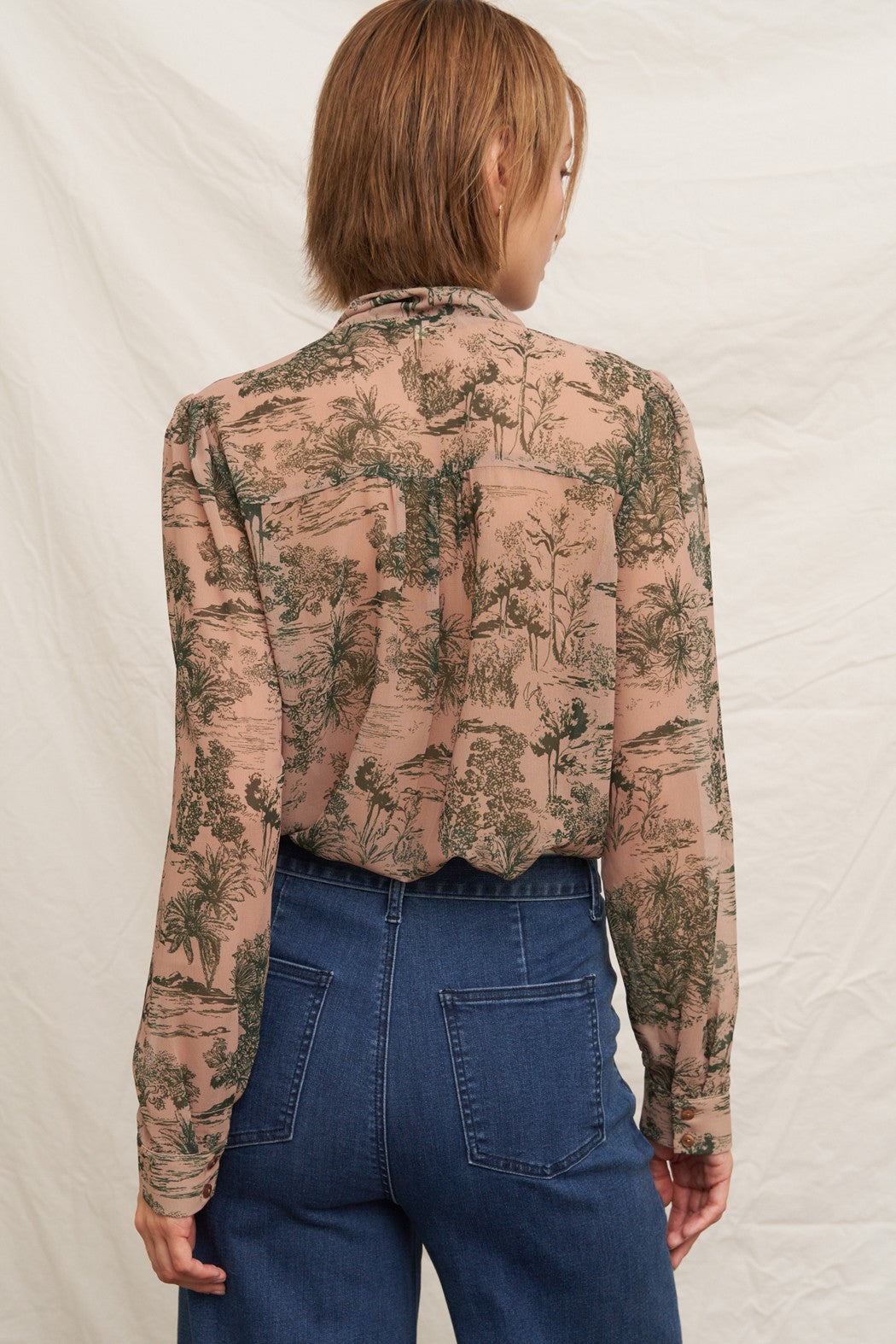 En Creme Printed Chiffon Tie Neck Blouse