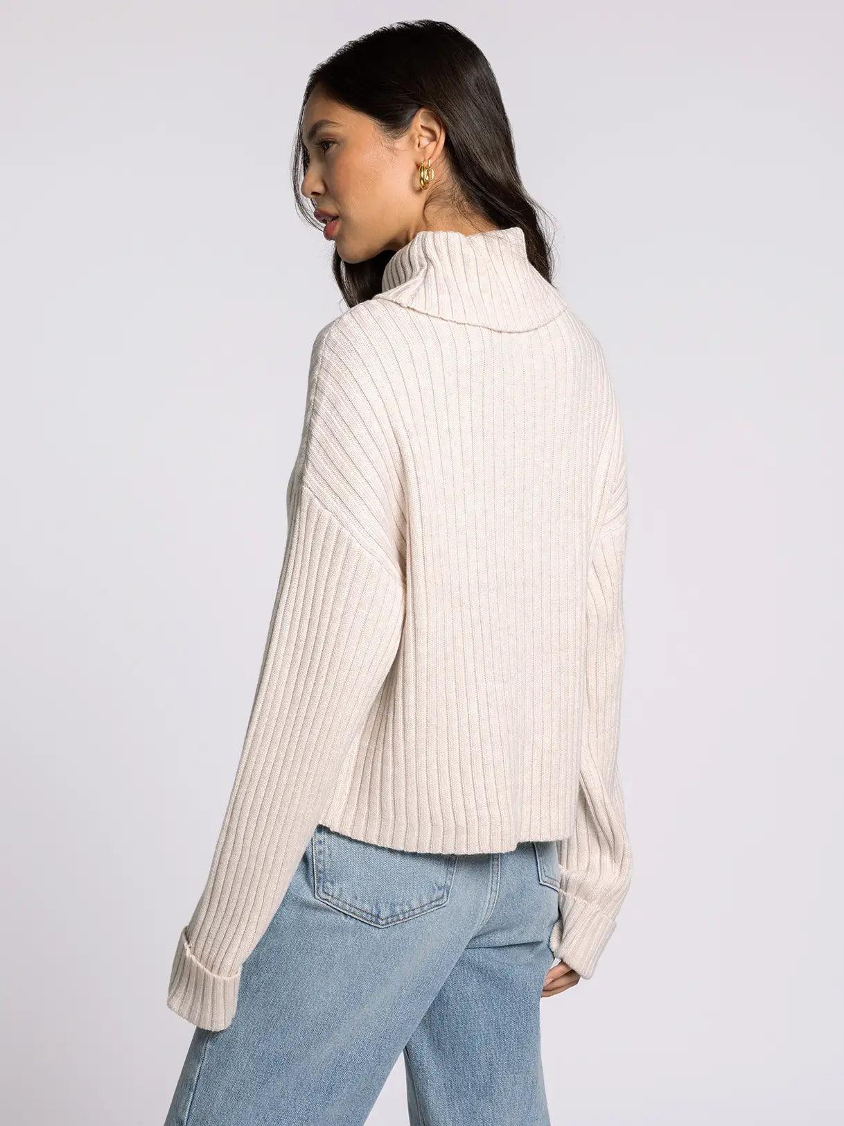 Weekend LA Bone turtleneck sweater